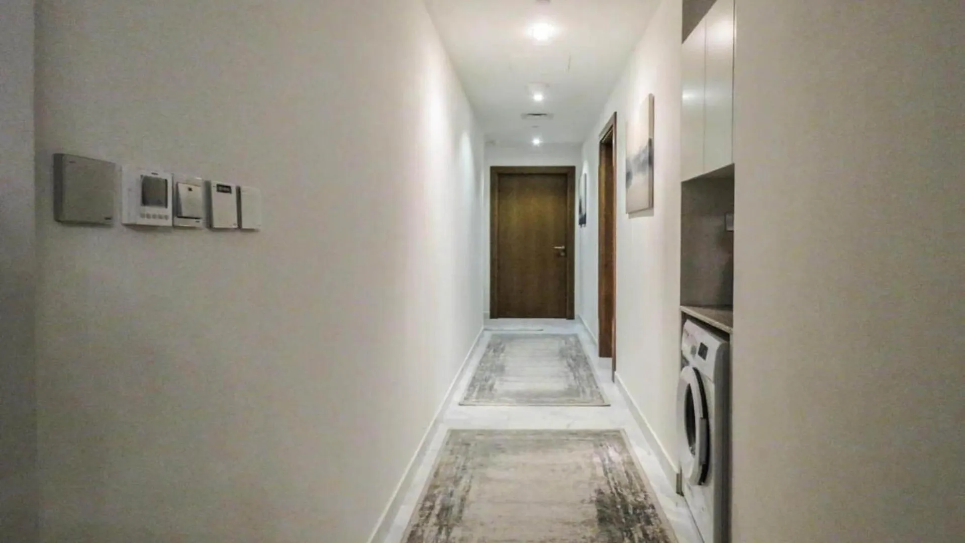 Oyo 1027 Home Binghatti Residence 2 Bhk Business Bay Dubai